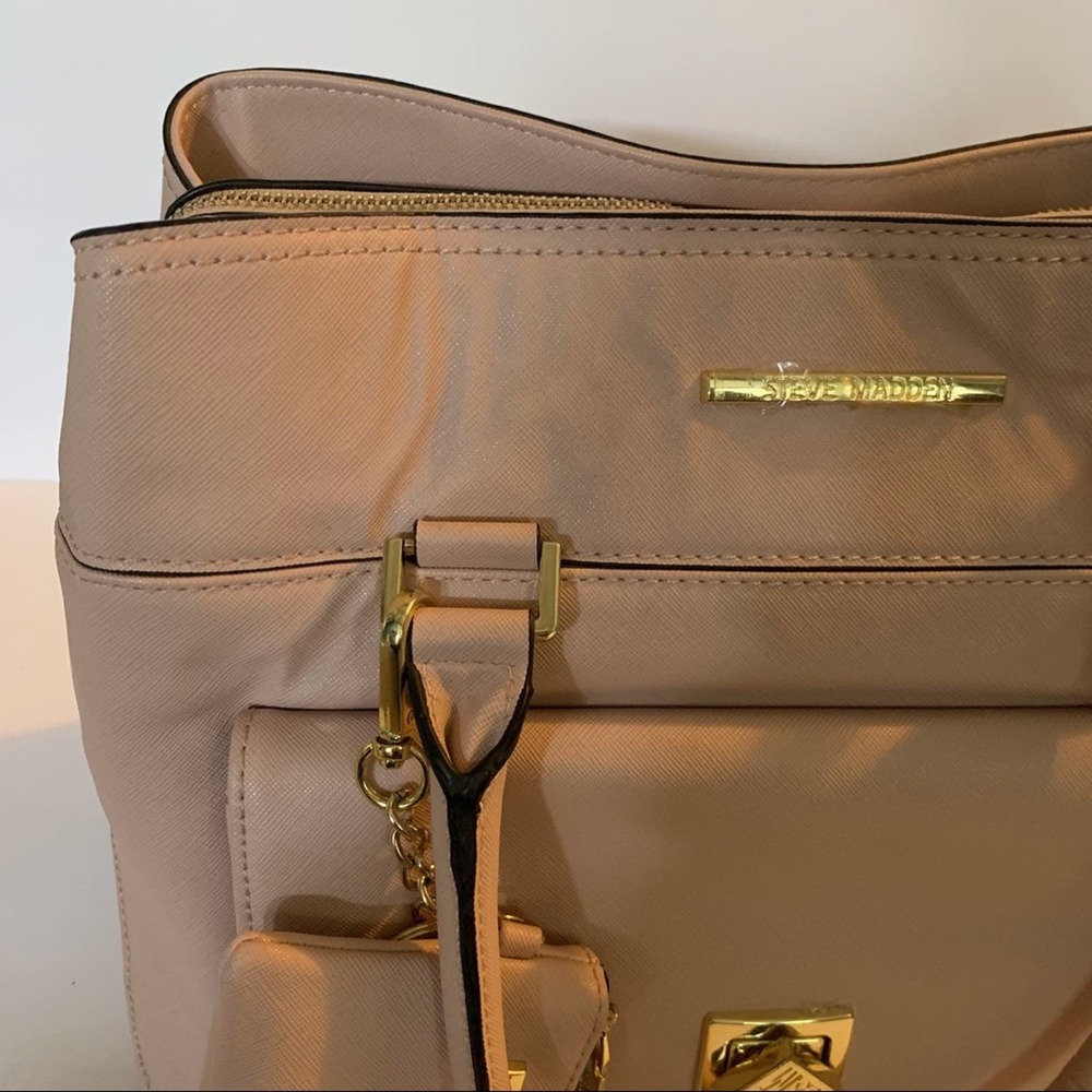 EUC Steve Madden Blush Pink Satchel Work Handbag & Clip on Change Purse Key Ring - Picture 3 of 15